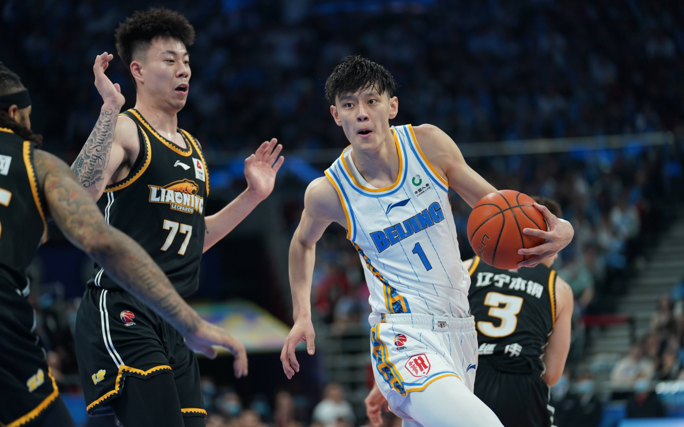 清晨体能课后，北京首钢强势反弹备战欧篮联，话题不断，年轻球员得到机会的简单介绍