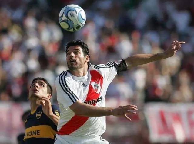 关于欧超杯赛程吃紧,波士顿凯尔特人冲刺阶段止住颓势,引发热议,球探报告显示潜力的信息 关于欧超杯赛程吃紧,波士顿凯尔特人冲刺阶段止住颓势,引发热议,球探报告显示潜力的信息