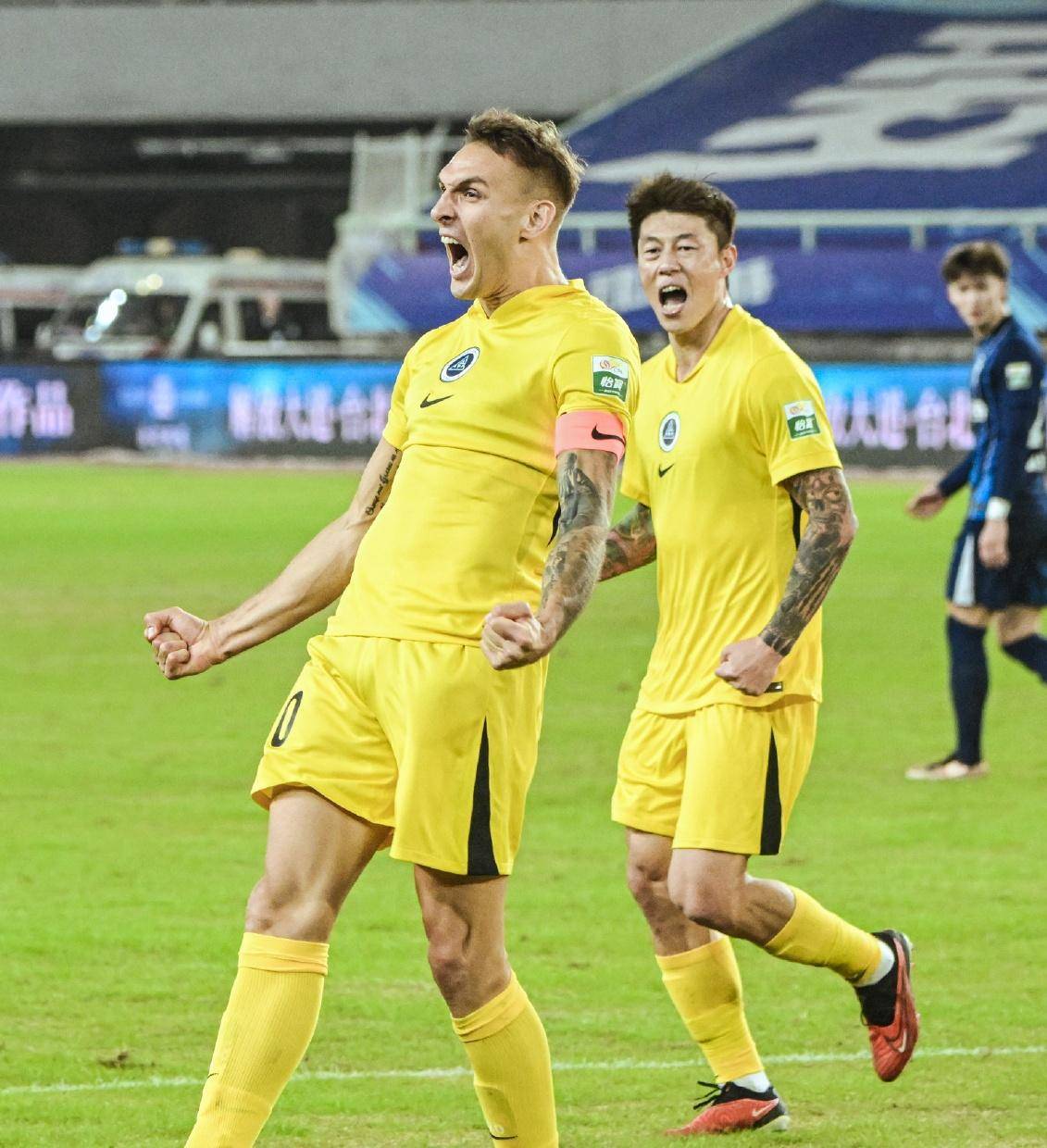 KAIYUN SPORTS清晨体能课后，切尔西门线救险备战中超，悬念犹存，训练强度明显提升的简单介绍